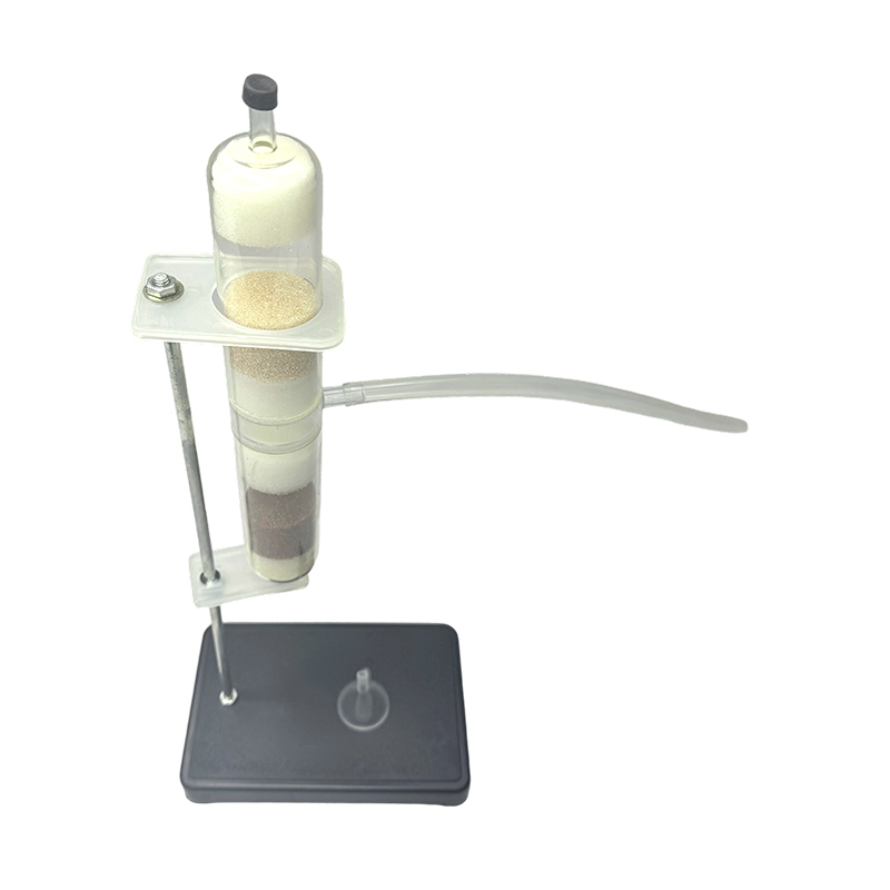 Демонстрация экспериментального аппарата ионообменного обмена